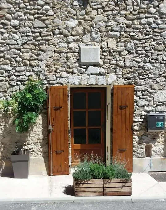 Vakantiehuis “Le Verbe” In De Drome Provencale Le Poet-Laval 0*,